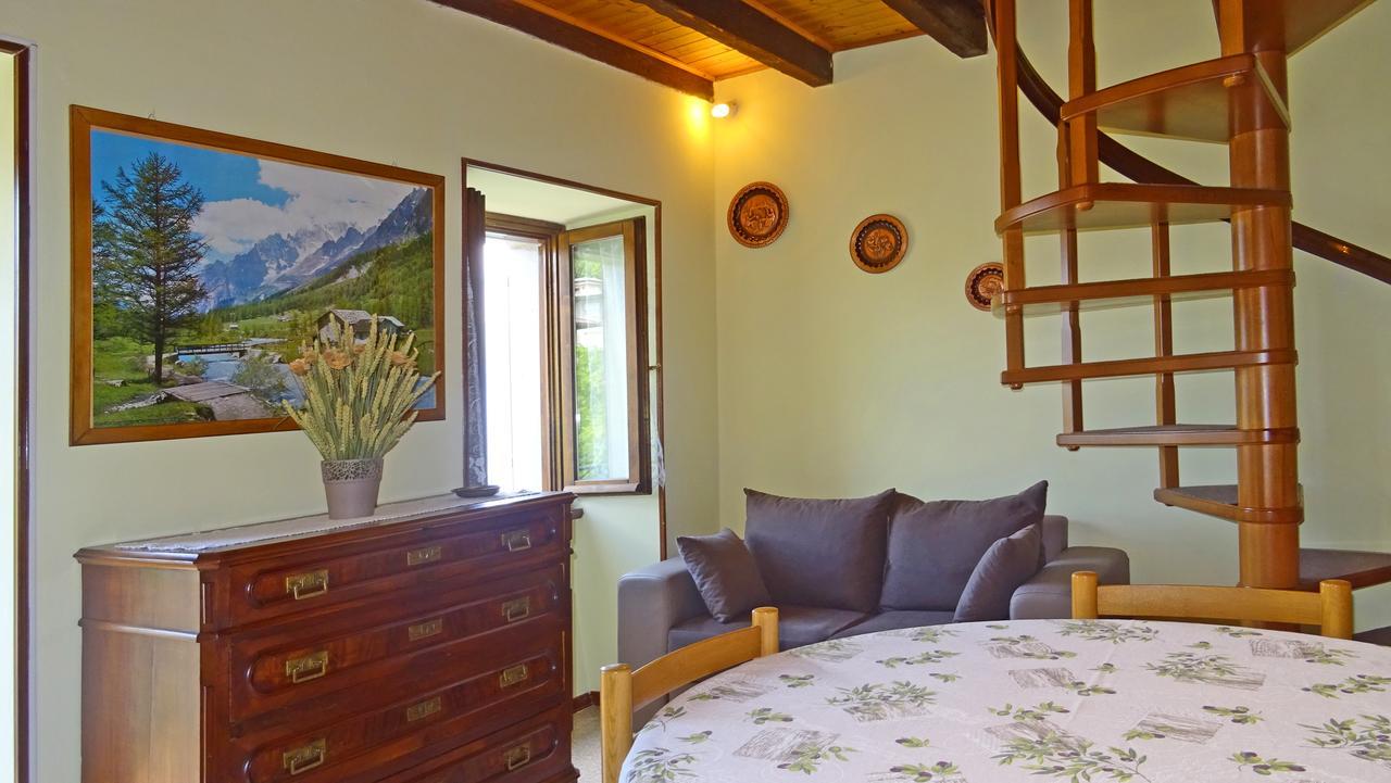 Casa Del Borgo Pregasio Garden And View By Gardadomusmea Villa Tremosine Eksteriør billede