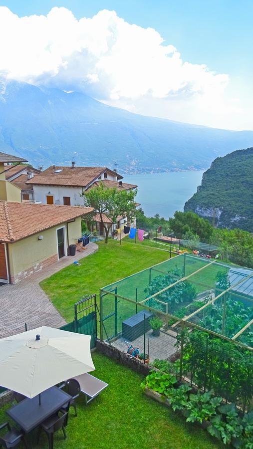 Casa Del Borgo Pregasio Garden And View By Gardadomusmea Villa Tremosine Eksteriør billede